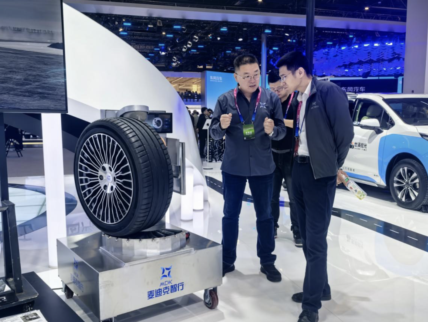 吉林大学自动轮智行底盘惊艳亮相2026北京国际车展